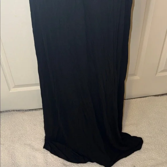 VENUS Black Dress with Pink Floral Embroidery - Picture 5 of 5